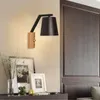 Wandlampen moderne LED -Lampe mit Schalter Massivholz einfaches Wohnzimmer Flur Flur