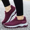 Casual Shoes Damens Feste Farbe Strick-Turnschuhe auf weiche Sohle-Plattform atmungsaktives leichter Low-Top-Socke