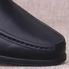 Chaussures décontractées 2024 Spring Men's Great Leather Style britannique Business Mandis à la main Souple Sole Sole
