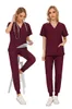 MultilColors Uniform Femmes Scrubs SetS Hospital Working Scrub Suck Succing Accessories Dental Surgery Suit Lab Workwear 240420