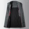 Heren Trench Coats 2024 Springstijl Jassen Men Mode Engeland Coat Heren Casual Outerwear Clothing Grootte M-3XL