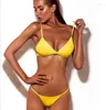 Kvinnors badkläder Vamos Todos 2024 Summer Basic 2 Piece Set Women White Swimsuit Sexig Micro Bikini Beach Swimming Bathing Suit