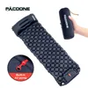 Pacoone Outdoor Camping Sleeping Pad Uppblåsbar madrass med kuddar Ultralight Air Mat Inbyggd inflatorpump Travering 240416