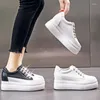 Casual schoenen Krasovki 8 cm 2024 Air Mesh Echt lederen platform Fashion Sneakers zomer comfortabele dikke ademende vrouwen