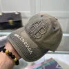 Роскошная дизайнерская шляпа вышитая бейсболка. Случайные классические сотня буквы Bowknot Принимайте солнцезащитные дизайнерские буквы Cowboy Классическая вышивка BB Cowboy Cool