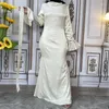 Etnik Giyim Dubai Tam Uzunluk Çırpılmış Kollu Yumuşak Katı Abayas Moda Saten Sliky Kadın Müslüman Elbise Türkiye Dantel-Up İslam Cobles
