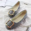 Casual Shoes Akexiya 2024 Women Flats Shallow Candy Color Woman Loafers Autumn Fashion Sweet Flat Plus Size 35-42