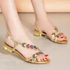 Casual Shoes Wuyazqi Summer Anti Slip Diamond Sandals Women's Low Heel Fashion Inlaid Slippers Crystal Women B8