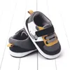 Peuter sneakers casual schattige baby flats ademende mesh baby wandelschoenen voor geboren meisjesjongens 240415