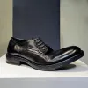 Men Casual schoenen Echt lederen veter handgemaakte Retro Brogue Men Business Shoes P30D50