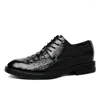 Sapatos casuais homens Oxford Genuine Leather Crocodile Pattern Lace Up Sapato de negócios ao ar livre de calçados ao ar livre