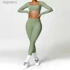 Kadınların Trailtsits Kadın Hızlı Kurutma Egzersiz Seti Yoga Spor Giyim Uzun Kollu Gömlek Çalışma ve Eğitim Giysileri 2 Parçalı Set YQ240422