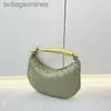 TRENDY ORIGINAL BOTTEGS VÉNETS SACS SACS POUR FEMMES SMAL SMAUX NOUVEAU SAC SAG SARCHE SAG MAIN SAG SAG SAGLES SALS MAINS VOLOVALES CONCUTÉES AVEC 1TO1 LOGO