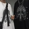 Toszpa dla mężczyzn Summer Mens Ubranie Ożywana koszulka anime ciemna koszulka koszulka z krótkim rękawem Goth Y2K Men Manga Top 240422