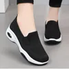 Casual skor fashionabla mesh singel 2024 andningsbar tjock sula ett steg vulkaniserad zapatos de mujer sneakers