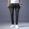 Designer de jeans masculin en direct de streaming marque printemps / jeans d'été slim fit petit pantalon de jambe à la mode