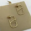 KOBIETA CZARNE KODEKSY PROJEKTOWANIE MODY Casual Ear Studs Luxurys marki Dangler Gold Letters Binedrop Jewelry300o