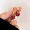 Boucles d'oreilles goujon Hangzhi Red Square Heart charme Couet pour femmes Punk en acier inoxydable petit rond Hoops Fashion Bijoux Gift