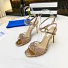 Mujeres de lujo de verano Celeste Sandals Zapatos Aquazzuras Corias de punta con adornos de cristal