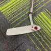 Strykjärn. Mästerlig för turnéanvändning endast Circle T SSS Scottys Camron Golf Putter Scottys kommer med täcknyckel. Vikterna är avtagbara Scottys Goif Newport 2 8484