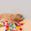Cat Toys Interactive Training Creative Kittens Mini Pompoms Games Stretch Plush Ball levererar husdjurstillbehör Y240410