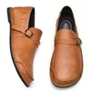 Casual skor retro stil män loafers äkta läder handgjorda mockasiner andningsbara män kör komfort man slip på lägenheter