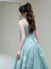 Runway Dresses Blue Satin Celebrity Dress Backless Woman French Pearl Bow Spaghetti Strap Wedding Party Golvlängd Prom Aftonklänningar