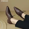 Casual schoenen 2024 Women voor dames teen Hoge hakken veter jurk echte lederen kantoor dame schapenvacht oxford brogue schoen