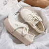 High Beauty Little White Shoes Women's Autumn New Canvas Shoes Breattable och kjol parade skor halvt drar och en fotkvinnor skor