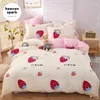 Ensemble de literie 100 coton Strawberry 4pcs Cover Cover Ensemble Feuilles enfants adultes et taies d'oreiller