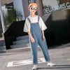 Flickor denim overall barn cowboy suspender byxor barn jumpsuit flicka jeans byxor våren hösten 4to12 240411