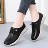 Casual schoenen 2024 Spring herfst flats sneakers vrouwen echte lederen mocassins vrouw slip-on loafers vrouwelijke bootschoen