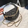 24s Round Makeup Bag Designer Womens Shoulder Bag Leather Fish Print Gold Hardware Cc Buckle Luxury Handbag Matelasse Detachable Chain Crossbody Bags Sacoche 18cm