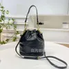 portemonnee Diane Bag Chenel 23 Damestas Modieuze geborduurde draad Diamond rooster Ketting Kruisbody Handheld emmer enkele schouder