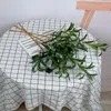 Flores decorativas de 70 cm de simulação de decoração de pografia de flor Planta de casamento verde 3 ramificações de 6 frutadas ramifica