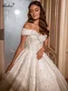 Perlenperlen und 3D -Blumen Lace Ballkleid Hochzeitskleid von Schulter Kurzärärmeln glänzende Prinzessin Brautkleider 2024