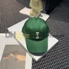 デザイナーのスナップバック刺繍レター野球帽ファッションレッドグリーンボールキャップcasquette for women men solid sun visor