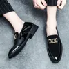 Casual Shoes Leather Designer Men Office Bussiness Stylist Black Loafers Mens Moccasins Italian Wedding Dress Male