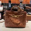 Bolsas de marca Venets originales de modernas para mujeres NUEVA CESTA DE CABA NUEVA CESTA TRABAJADORA BOLSA MOBEN SOLSA CROSSBOLY CROSSBOLY CON LOGO DEL 1TO1 LOGOTO