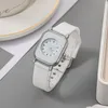 41 -мм женские часы Quartz Движение наблюдает за водонепроницаемыми резиновыми дамами Wirstwatches Дизайнерские часы
