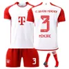 Set di calcio/turisti da pista per tracce 2324 Bayern Stadium Home Jersey No. 10 Sane 25 Muller 7 Gnabri 42 Musiara Set