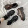 Plate-forme de chaussures habillées sur les talons oxford femmes petit cuir femelle sauvage épais talon haut talon rétro noir travail bas single