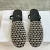 2024 Nuovi sandali a rete nera nera calda da donna cavo out mesh cool slingback designer scarpe da spiaggia sexy per donne