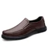 Casual Shoes Designer marka Wysokiej jakości mokasyny Masaż Sole Men's Oryginalne skórzane skórzane spacery na świeżym powietrzu