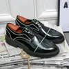 Scarpe casual Personalità uomini in pelle Trend Abito Trend Gioventù Teenage Footwear British Style Business Man Derby