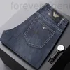 Designer de jeans masculin printemps / été 2022 Jeans pour hommes minces hommes lâches pantalons décontractés hauts élastiques lâches p4qg