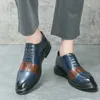 Chaussures décontractées Men de mode Oxford Man Cuir Business Footwear Lacet-Up Robe de mariée formelle Menti