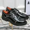 Scarpe casual Personalità uomini in pelle Trend Abito Trend Gioventù Teenage Footwear British Style Business Man Derby