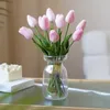 Decoratieve bloemen High End Touch Moisturizing Tulp Simulation Flower Pography Props Home and Living Room Arrangement Decor Products