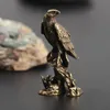 Handgjorda örnprydnad Vintage Copper Bird Figurskulptur Hantverk Hemskontorets skrivbord Djurdekoration 240418